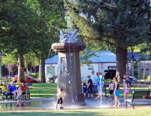City of Monmouth Main Street Park