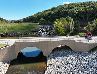 Eaglehead Drive over Linganore Creek